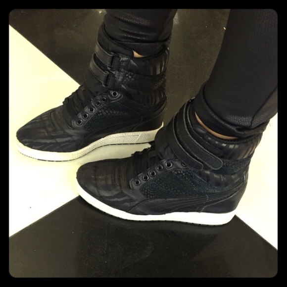 Puma Wedge shoes - Picture 1 of 3